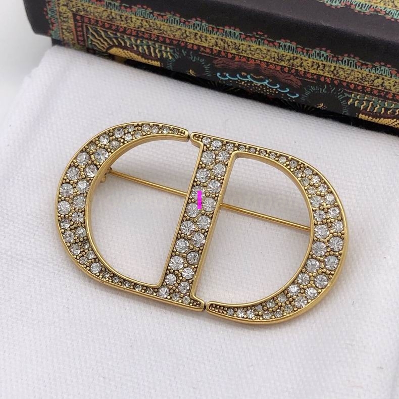 DIOR Brooch 47